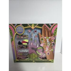 Wicked The Movie Charm  Kit Friendship Bracelet Making Crafts 8 Charms